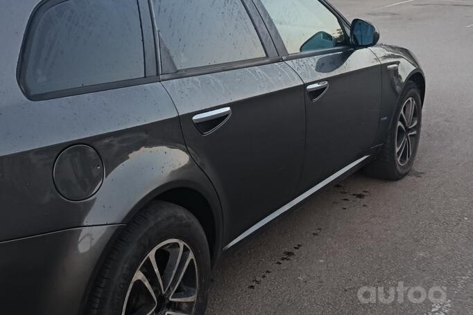 Alfa Romeo 159 1 generation Sportwagon wagon