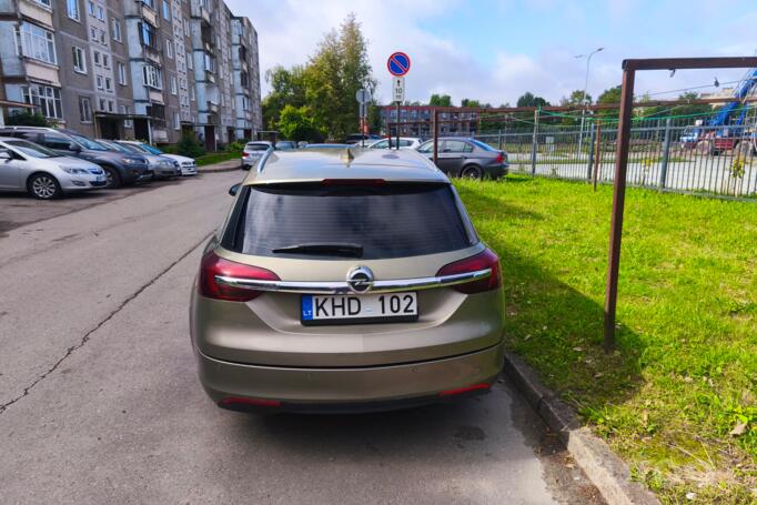 Opel Insignia A [restyling] Sports Tourer wagon 5-doors