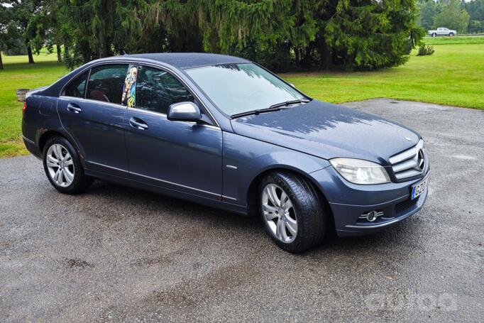 Mercedes-Benz C-Class W204/S204 Sedan