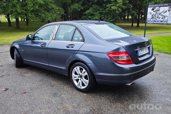 Mercedes-Benz C-Class W204/S204 Sedan