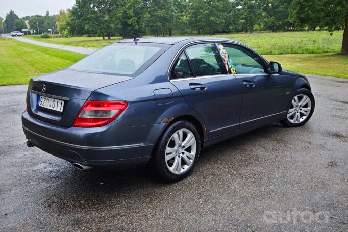 Mercedes-Benz C-Class W204/S204 Sedan