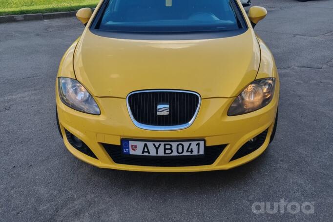 SEAT Leon 2 generation [restyling] Hatchback 5-doors