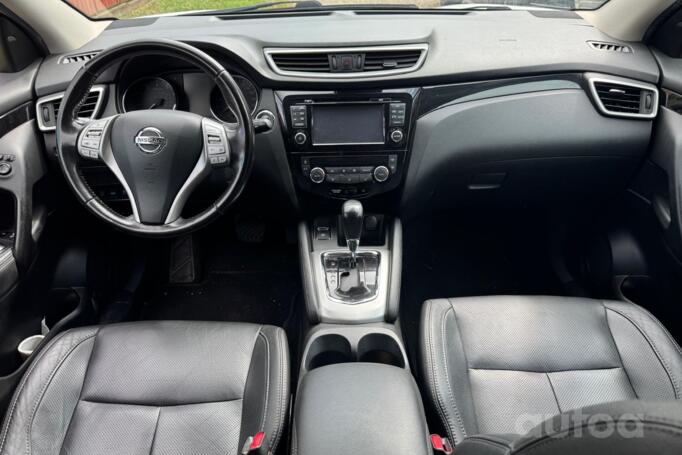 Nissan Qashqai 2 generation Crossover