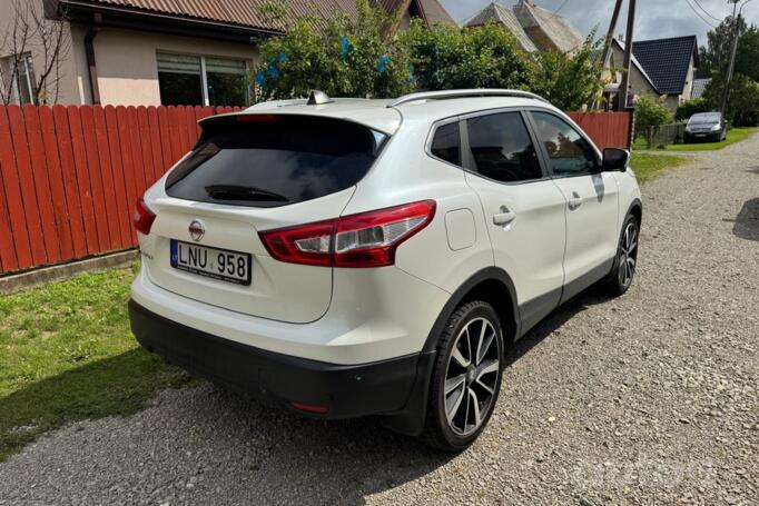 Nissan Qashqai 2 generation Crossover