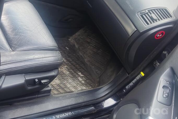Volvo XC90 1 generation [restyling] Crossover