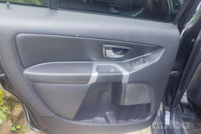 Volvo XC90 1 generation [restyling] Crossover