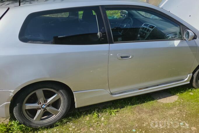 Honda Civic 7 generation [restyling] Hatchback 3-doors