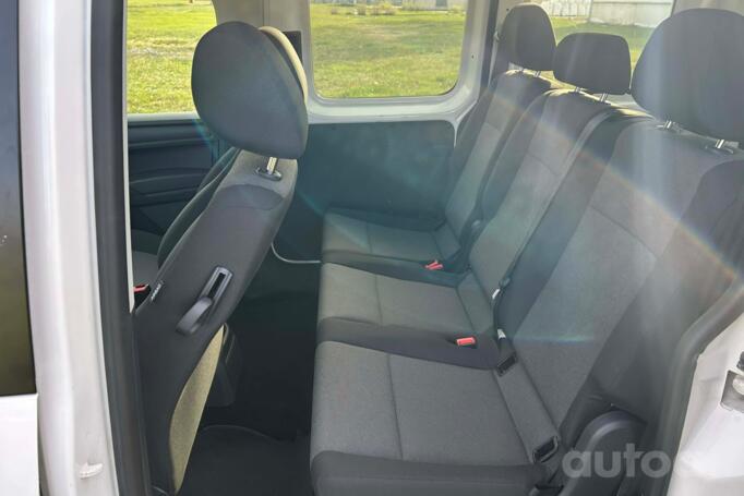 Volkswagen Caddy 4 generation Kombi minivan 4-doors