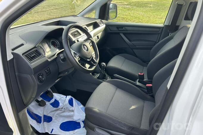 Volkswagen Caddy 4 generation Kombi minivan 4-doors