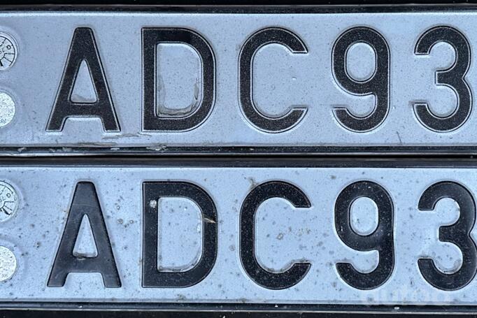 ADC935