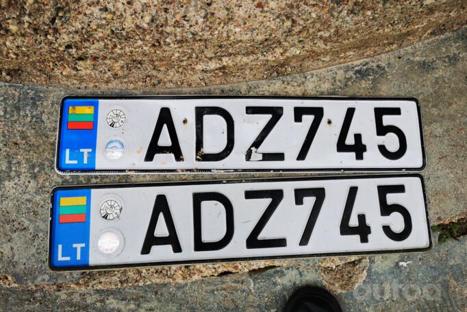 ADZ745