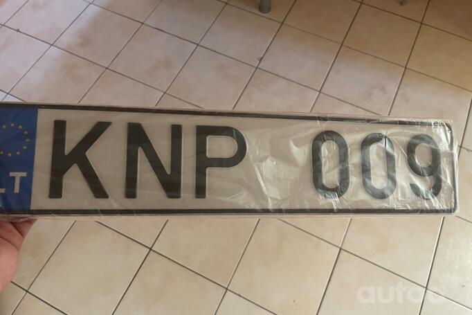 KNP009