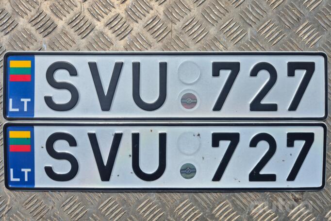SVU727