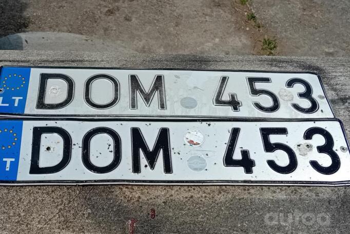 DOM453