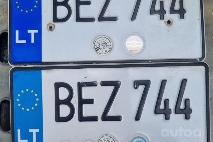 BEZ744