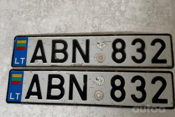 ABN832