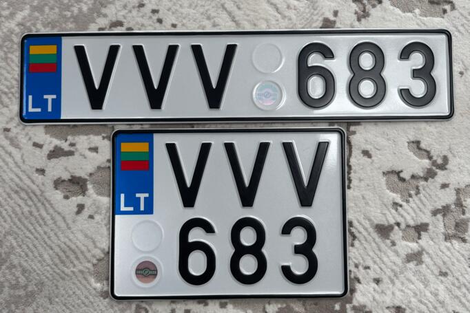 VVV683