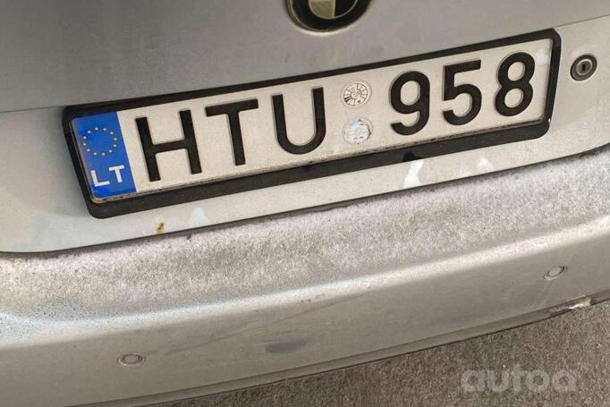 HTU 958