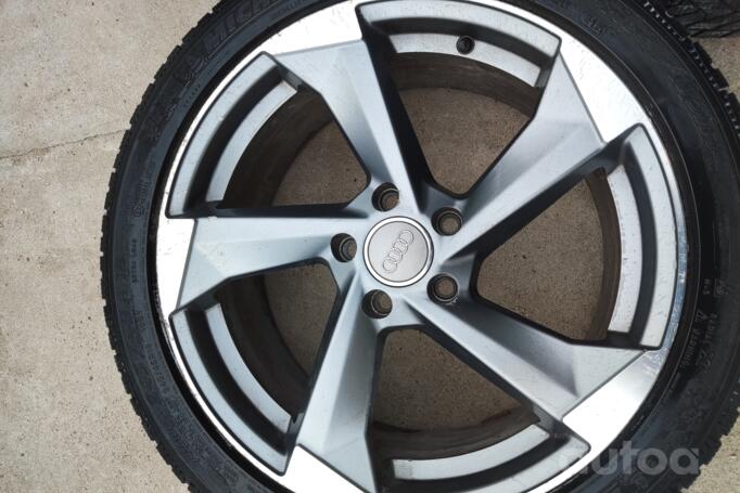 Audi, light alloy