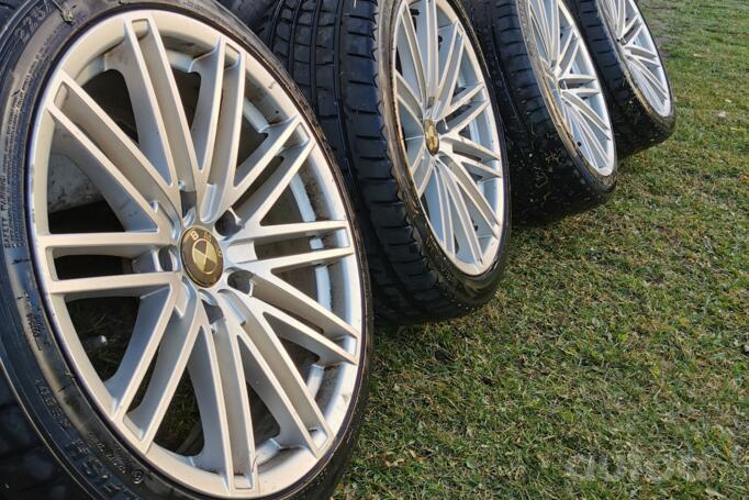 Bmw, light alloy