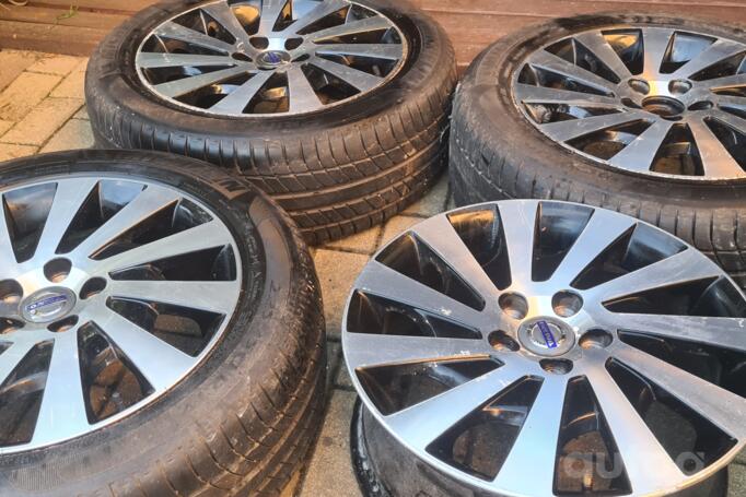 Volvo, light alloy