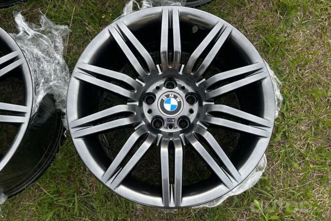 BMW, light alloy