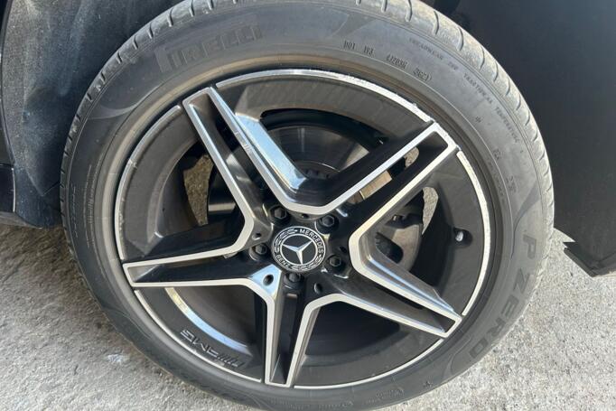 Mersedes benz, light alloy