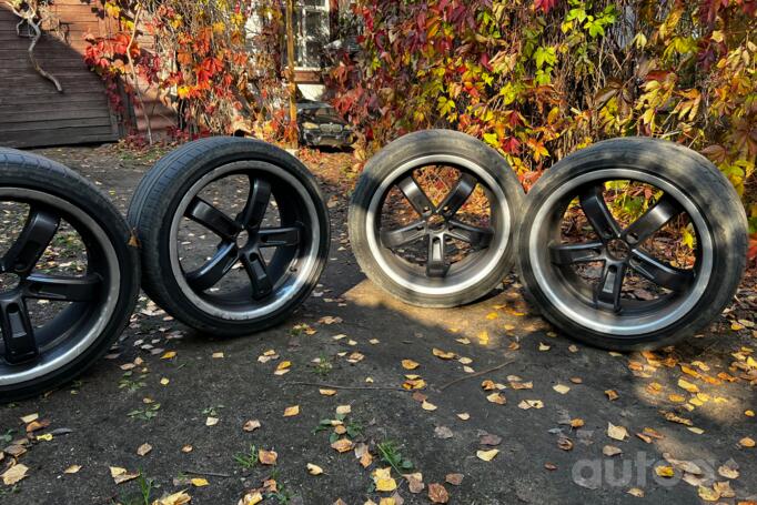 BMW, light alloy