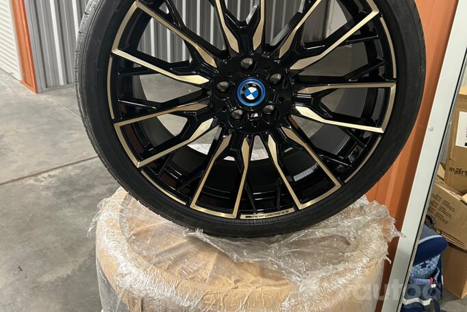 BMW, light alloy