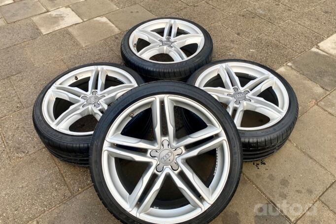 Audi, light alloy