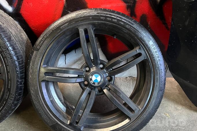 Bmw, light alloy