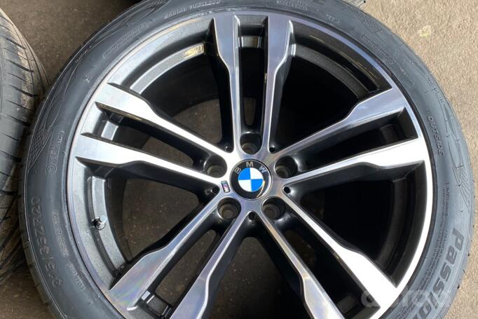 Bmw, light alloy