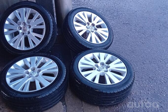 Mazda, light alloy