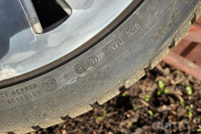 Bmw, light alloy
