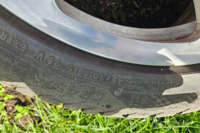 Bmw, light alloy