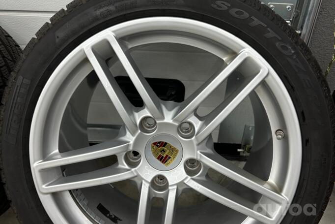 Porsche, light alloy