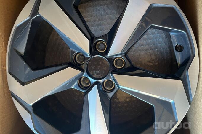 Nissan, light alloy