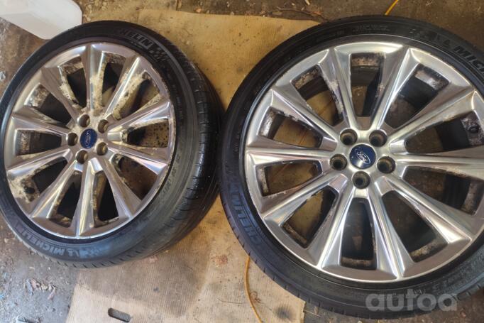 Ford, light alloy