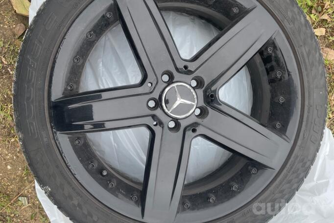 Mercedes, aliaj ușor