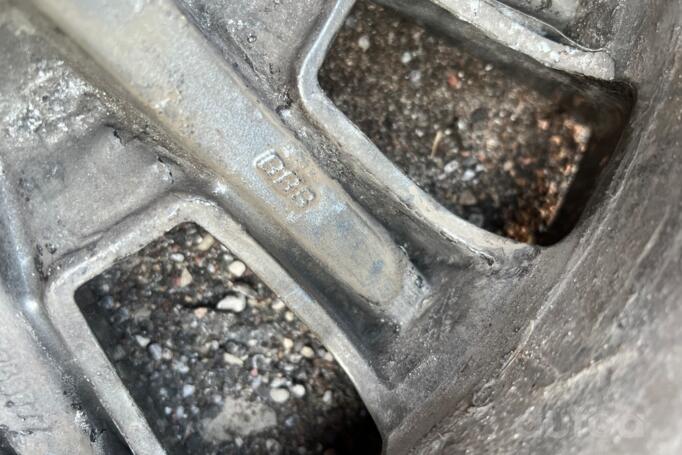 Bmw, light alloy