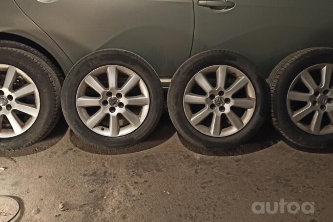 Toyota, light alloy
