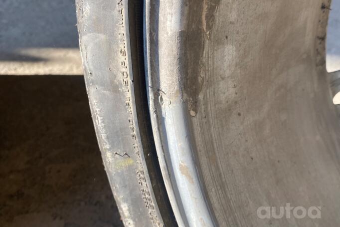 Audi, aliaj ușor