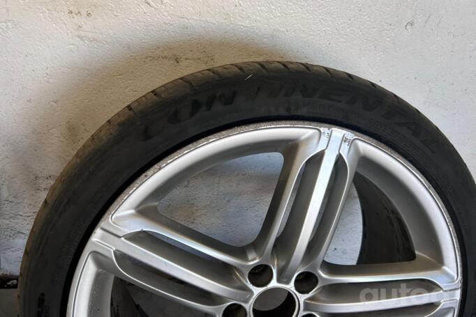 Audi, aliaj ușor