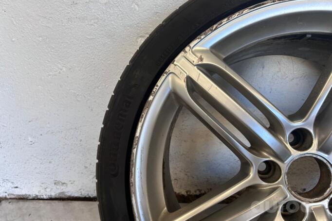 Audi, aliaj ușor