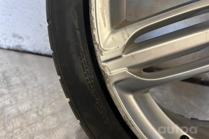 Audi, aliaj ușor