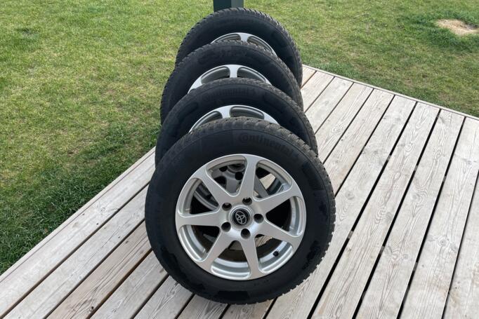 Toyota, light alloy