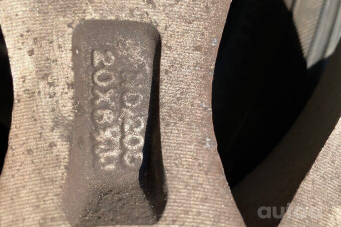 Bmw, light alloy