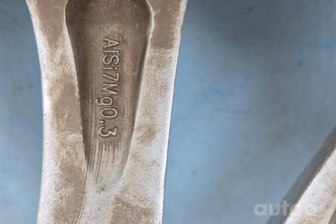 Bmw, light alloy