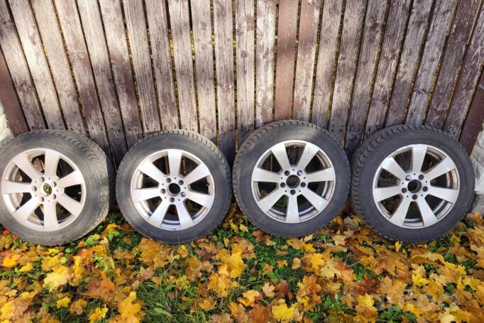 Mercedes Benz, aliaj ușor
