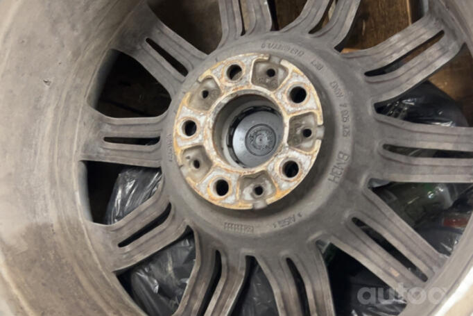Bmw, light alloy